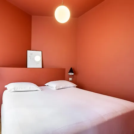 Le Confidentiel - Montmartre Paříž